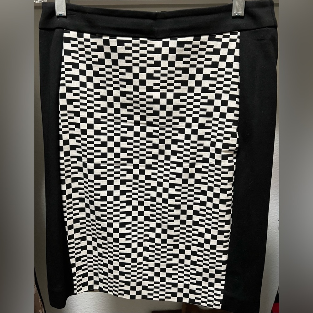 Trina Turk Geometric Pencil Skirt - Size 4